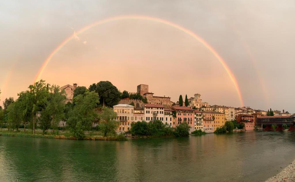 Palladio Bridge Penthouse Leilighet Bassano del Grappa Eksteriør bilde