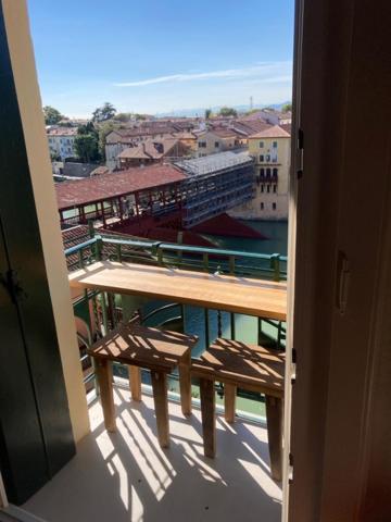 Palladio Bridge Penthouse Leilighet Bassano del Grappa Eksteriør bilde